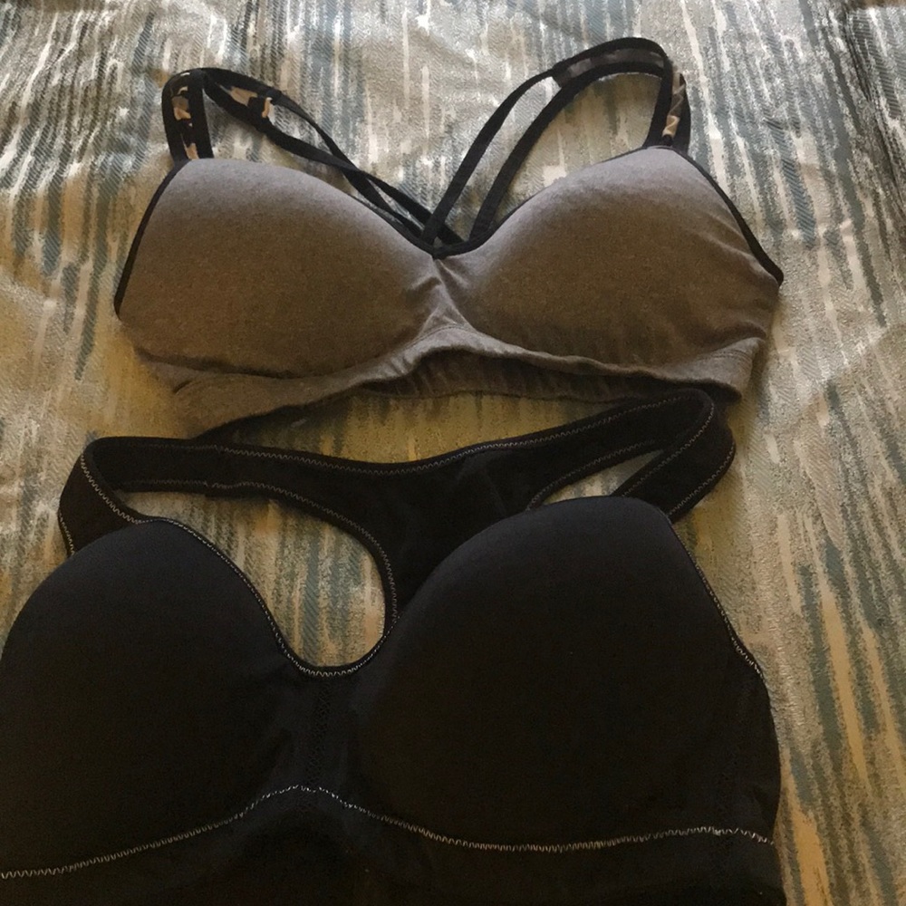 Exercise bras - Picture 2 of 2